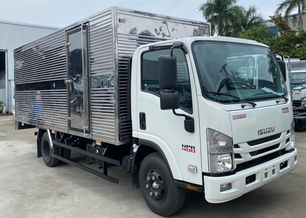 xe-tai-isuzu-3-5-tan-thung-kin