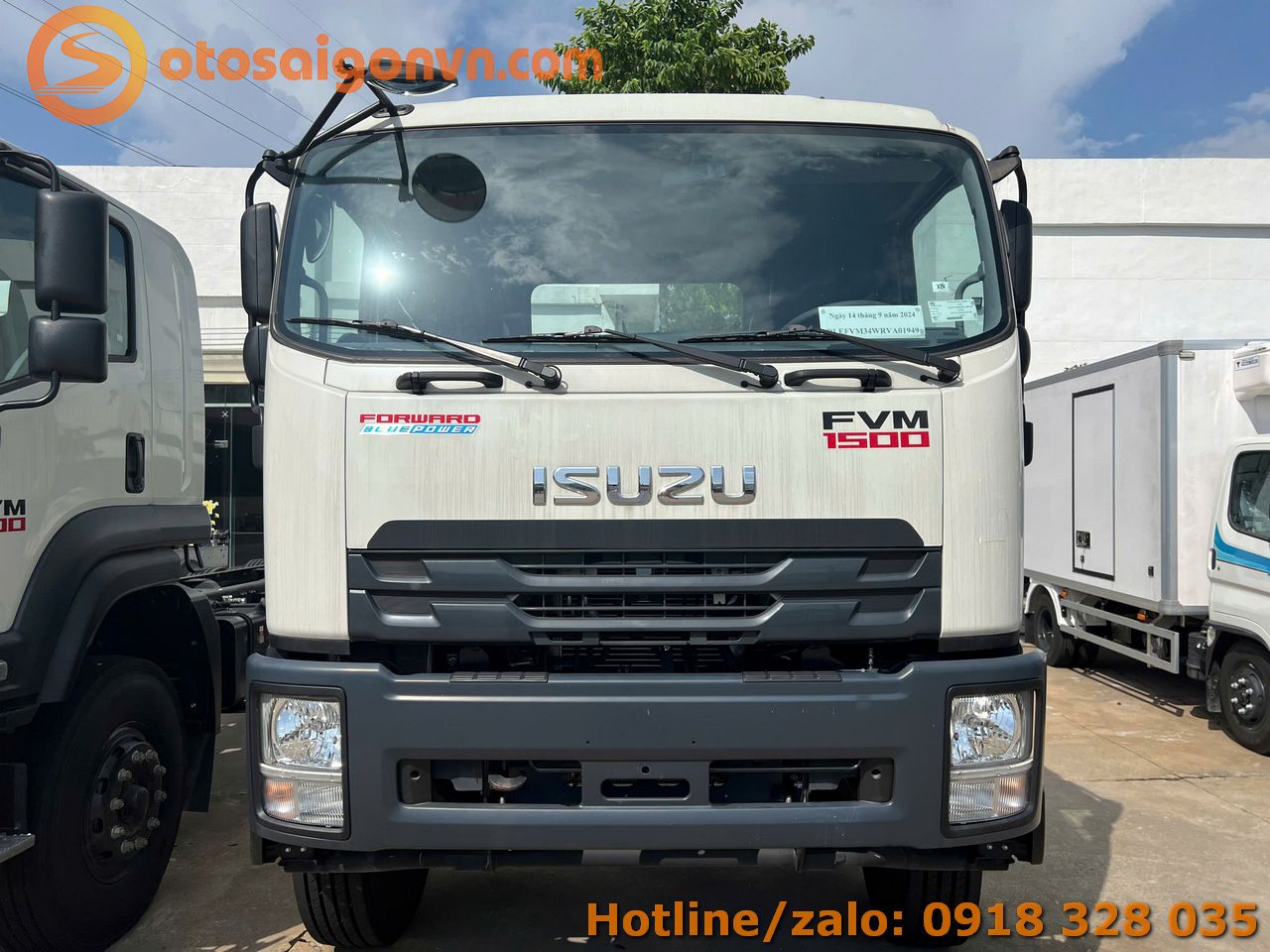 Xe tai isuzu fvm1500 15 tan thung mui bat 9m 7m 21
