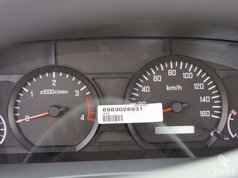 Xe Tải Isuzu NPR85KE5 3.5 Tấn Thùng Lửng