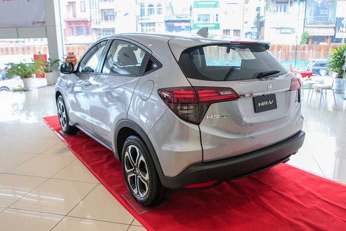 Xe Honda HR-V 2018 ra mắt giá rẻ nhất từ 800 Triệu đồng tại Việt Nam 16