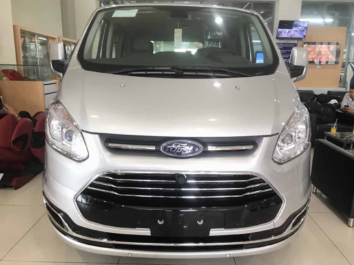 Xe Ford Tourneo 2019 32