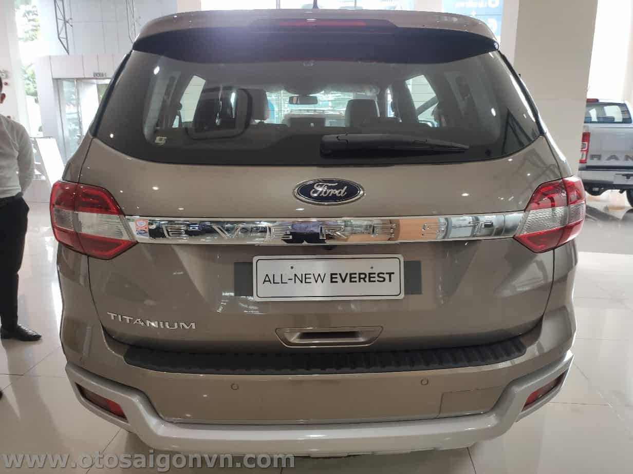 Ford everest 2020 mới, giá bán Everest 6 phiên bản lăn bánh mới nhất 23